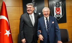 Rahmi Koç’un Ziyareti Beşiktaş Taraftarını Heyecanlandırdı