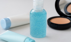 Cilt Bakım Ürünlerinde Mikroplastik Alarmı!