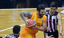Galatasaray'da Sürpriz Karar!