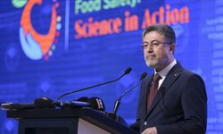 Bakan Yumaklı'dan Karekod Mesajı