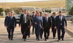 Bakan Kacır’dan Roketsan’a Ziyaret