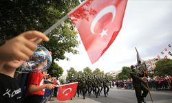 29 Ağustos Yarım Gün mü, 30 Ağustos Resmi Tatil mi?