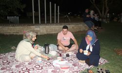Gaziantep’te Parklar Dolup Taşdı!