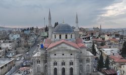 Depremden Sonra Camii Yeniden Hizmette