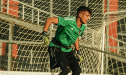 Burak Bozan, Pes Etmiyor