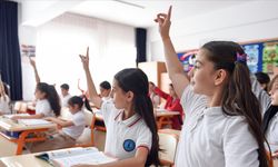 Psikolojik Hazırlık Olmadan Okula Başlamak Çocuğu Zorlayabilir