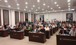 Bağımsızlarla Oturmadı!