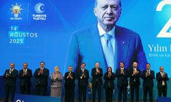 Umut Yılmaz, Resmen Ak Parti’de: Rozetini Erdoğan Taktı!