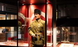 Atatürk'ün Üniforması ve Kılıcı Kahramanlık Panoraması'nda