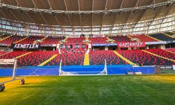 Gaziantep FK Taraftarları Maça Hazır