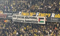 Fenerbahçe Tribünlerinden Vicdan Mesajı