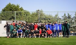 Arda Kızıldağ’a Sürpriz Kutlama