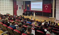 GAÜN’de Sağlık Çalışanlarına Özel Eğitim