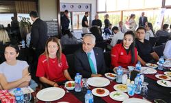 GAÜN’lü Öğrenciler ve Rektör Doğan Buluştu