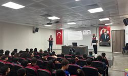 Jandarmadan Öğrencilere Siber Güvenlik Eğitimi