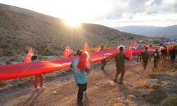 Cumhuriyet Coşkusu Bu Kez Zirvede Yaşanacak