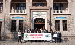 100 Gençle Anıtkabir’e Anlamlı Yolculuk