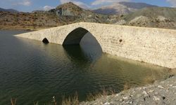 1500 Yıllık Altınlı Köprü Sulara Gömüldü