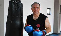 Eski Dünya Şampiyonu Ringlere Dönüyor