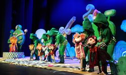 Binlerce Çocuk Tiyatro Coşkusunu Yaşadı