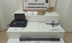 Define Avcıları Kıskıvrak Yakalandı