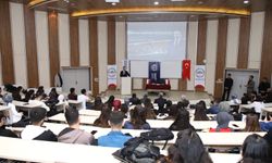 GAÜN’de Kamuda Kariyer Söyleşileri Düzenlendi