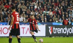 Üç Yıldız Maça Çıkmayacak!