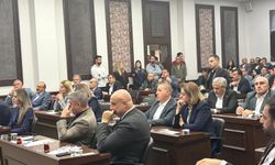 Şehitkamil Meclisinde Şerefsiz” Tartışması Yeniden Alevlendi