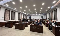 AK Parti Grubu Tek Başına Toplandı: Tüm Maddeler Kabul Edildi