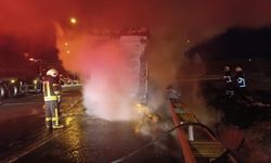 Gaziantep Otoyolunda Tır Alev Alev Yandı