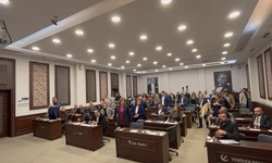 Mecliste Tansiyon Tavan Yaptı: AK Parti Grubu Salonu Terk Etti!