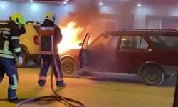 Park Halindeki Otomobil Alevlere Teslim Oldu