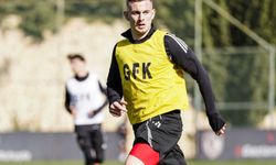 Polonyalı Yıldıza Devre Arası İlgisi