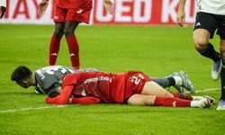 Tayyip Talha Sanuç Ameliyat Ediliyor