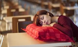 Z Kuşağı Finansal Stres Nedeniyle Uykusuz