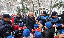 Büyükşehir’den Çocuklara Kar Sürprizi