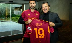 Çelik’ten Montella’ya Forma Hediyesi