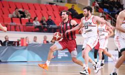 Dev Adamlar, İstanbul'dan şen dönüyor