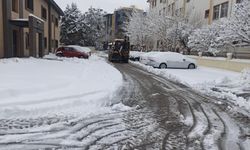 Şehitkamil'de Karla Mücadele Sürüyor