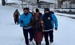 Karlı Yolları Aştılar, Hastalara Umut Oldular