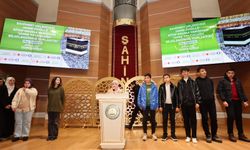 Kitap Okudular, Umre Kazandılar