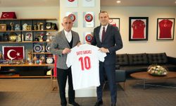 Riva’da Futbolun Geleceği Masaya Yatırıldı