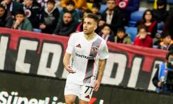 Portekizli Yıldız Yeniden Sahnede