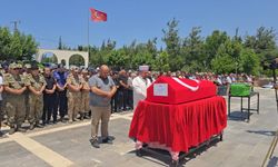 Gaziantepli asker gözyaşlarıyla defnedildi