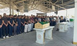 Gaziantep’te Minik Kadir’e Gözyaşlarıyla Veda