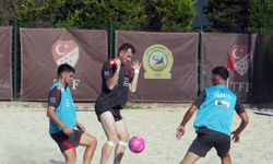 Plaj Futbolu Milli Takımı kampta