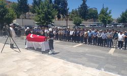 Gaziantep'te Polis Memuru Gözyaşlarıyla Uğurladı