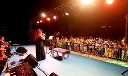 Büyükşehirden ilçelerde konser şöleni
