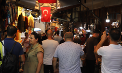 Gaziantep Bakırcılar Çarşısı’nda Sıcağa Rağmen Yoğunluk