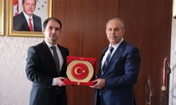 MHP heyeti ilçelerde temaslarda bulundu